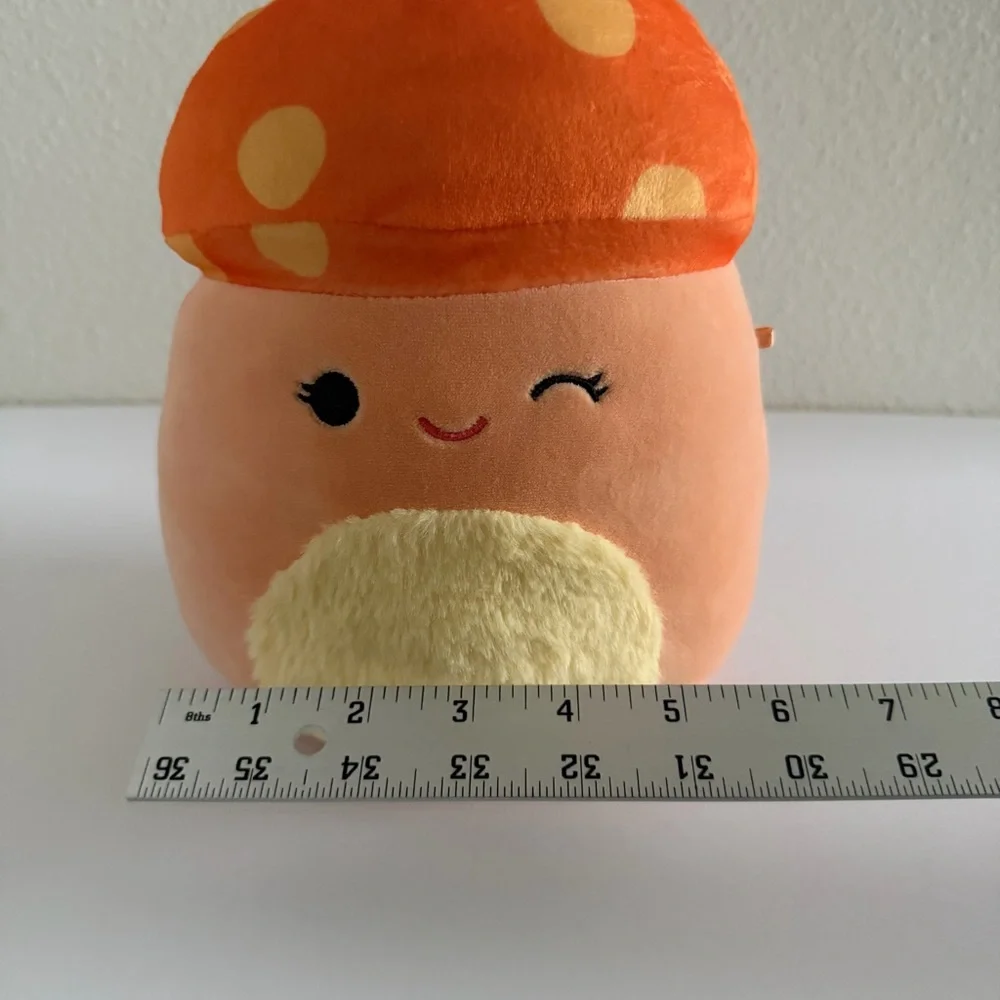 Squishmallow Alba the Orange‎ Mushroom 8